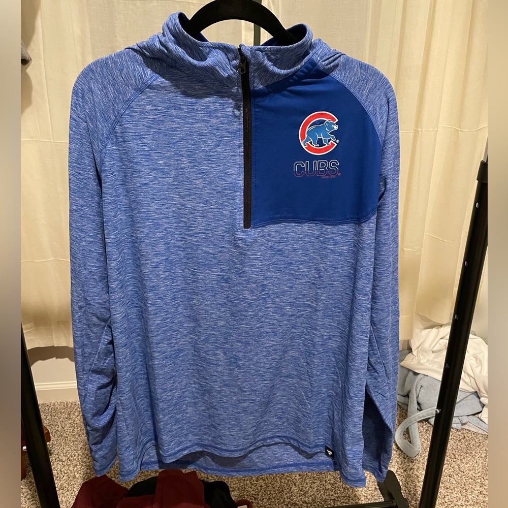 Men’s Chicago Cubs quarter zip size large